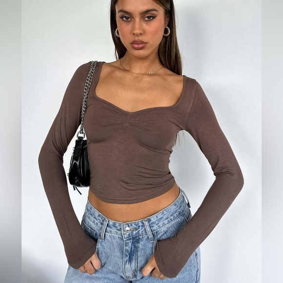 SOLD‼️ - Picture 2 of 5